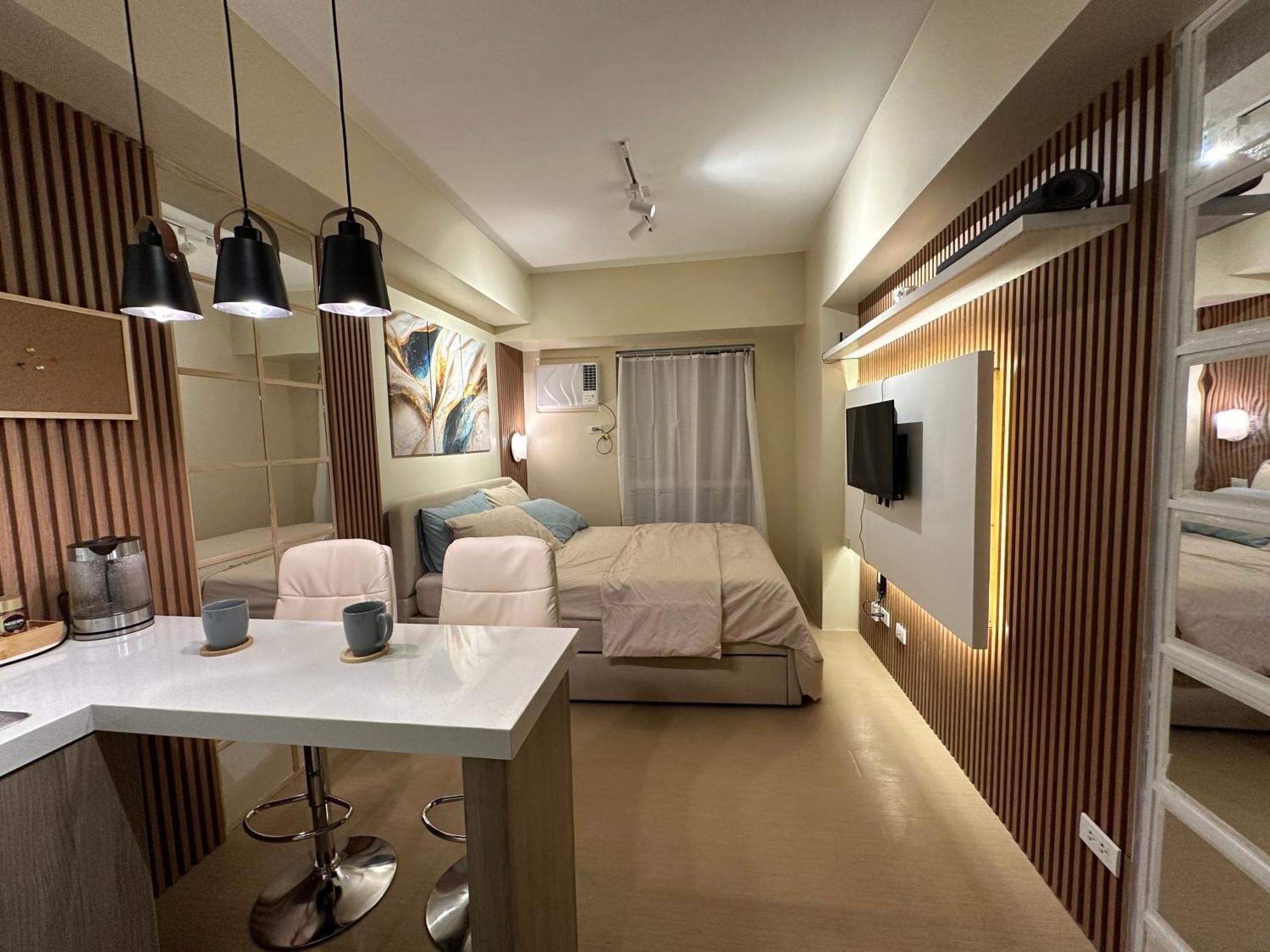 Iloilo Travellers Zen Zone Aparthotel Exteriör bild
